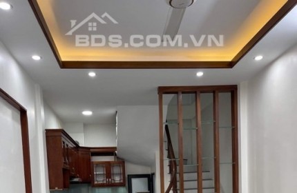 BÁN NHÀ HOÀNG MAI - CĂN GÓC NGÕ RỘNG - 30M2X5T - 3.95 TỶ